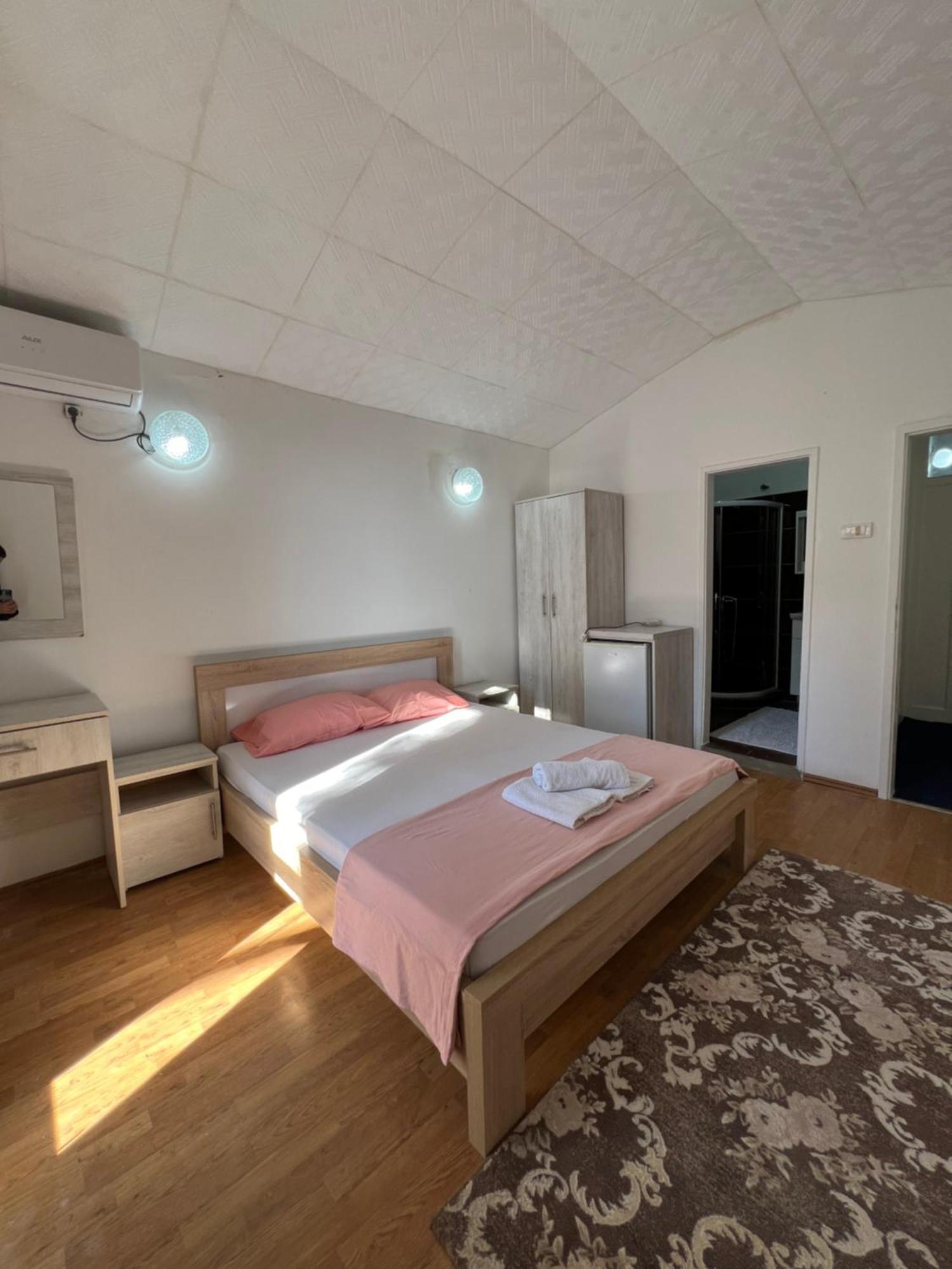 Apartments Nautilus Ulcinj Exterior foto